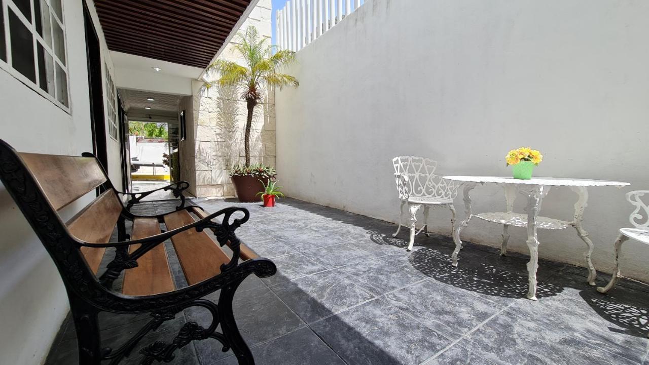 Dna Cancun Hotel Y Posada Exterior foto